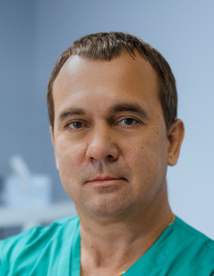 Александр Владимирович Водолазов, лор-хирург, детский лор, главный врач клиники «Ринос»